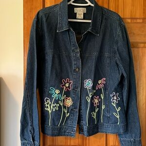 Mandal Bay, size XL lightweight denim jacket embroidered with flowers